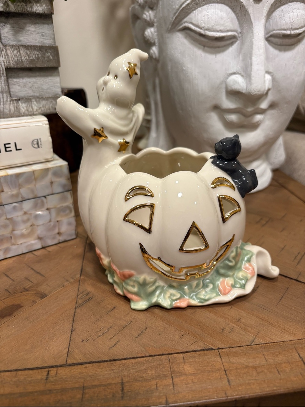 Lenox Cream and Gold Jack-O'-Lantern Planter with Black Cat Accent